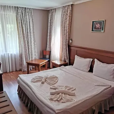 Hotel Tachev
