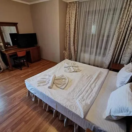 Hotel Tachev * Cherven Bryag